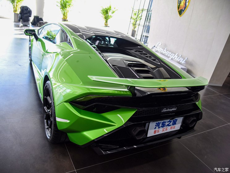 兰博基尼 Huracán 2023款 Huracán Tecnica 海外版 兰博基尼 Huracán 2023款 Huracán Tecnica 海外版