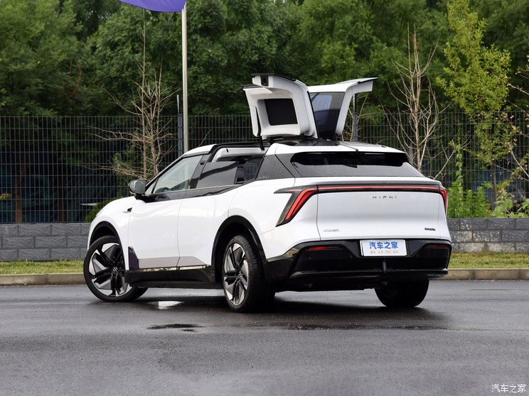 华人运通 高合HiPhi Y 2023款 765km 旗舰版 华人运通 高合HiPhi Y 2023款 765km 旗舰版