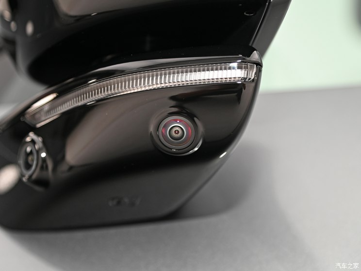 极氪 极氪007 2024款 双电机 极氪 极氪007 2024款 双电机