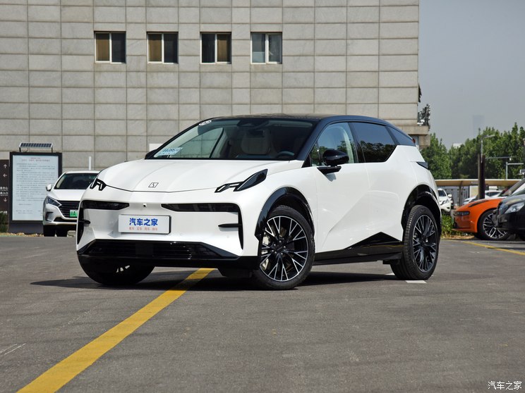 极氪 极氪X 2023款 四驱YOU版 4座 极氪 极氪X 2023款 四驱YOU版 4座