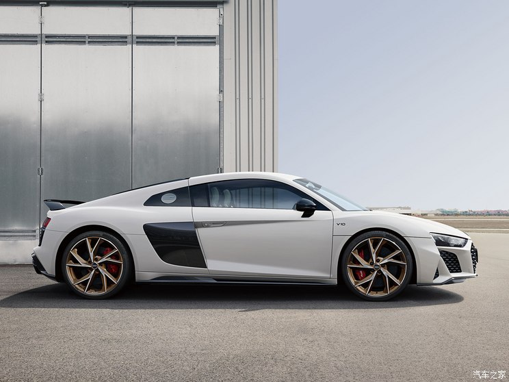 Audi Sport 奥迪R8 2023款 V10 Japan Final Edition Audi Sport 奥迪R8 2023款 V10 Japan Final Edition