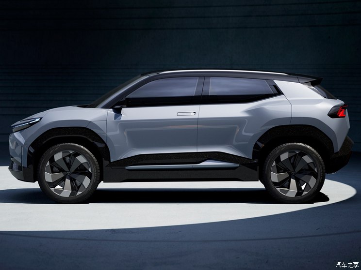 丰田(进口) Urban SUV 2024款 Concept 丰田(进口) Urban SUV 2024款 Concept