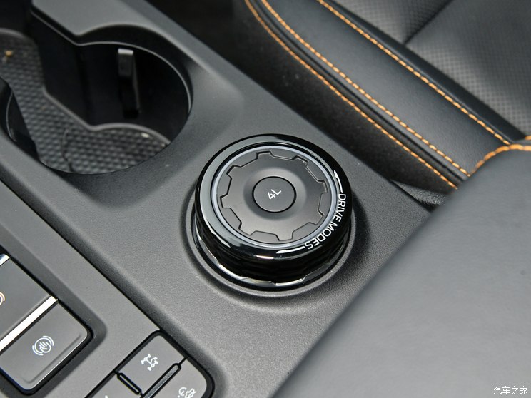 江铃福特 游骑侠Ranger 2023款 野地四驱自动版 柴油 江铃福特 游骑侠Ranger 2023款 野地四驱自动版 柴油