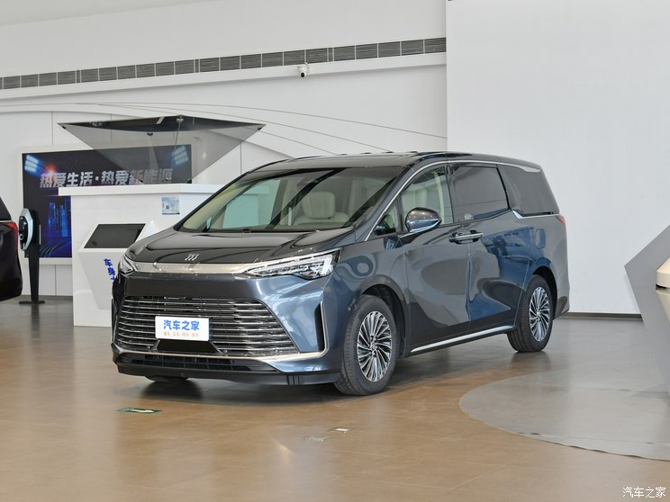 上汽通用别克 世纪 2023款 2.0T 七座臻享款 上汽通用别克 世纪 2023款 2.0T 七座臻享款