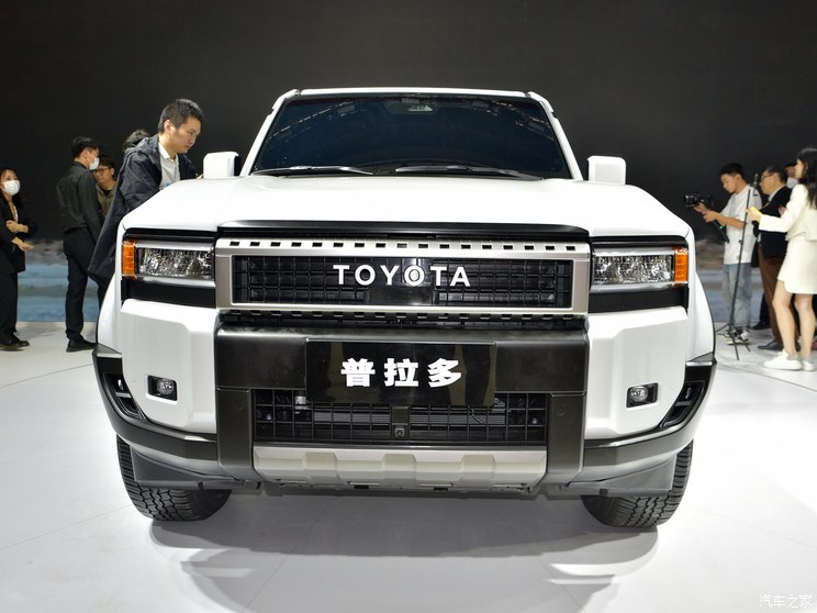 一汽丰田 普拉多 2024款 基本型 一汽丰田 普拉多 2024款 基本型