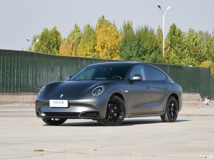 长城汽车 欧拉闪电猫 2024款 暗夜版 555km 尊贵版 长城汽车 欧拉闪电猫 2024款 暗夜版 555km 尊贵版