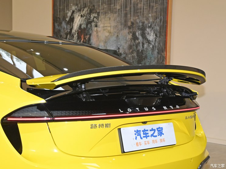 路特斯 路特斯EMEYA 2024款 R+ 路特斯 路特斯EMEYA 2024款 R+