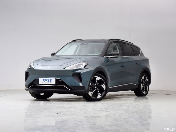 北汽新能源 极狐 阿尔法T(ARCFOX αT) 2023款 600D 森林版 320kW 北汽新能源 极狐 阿尔法T(ARCFOX αT) 2023款 600D 森林版 320kW