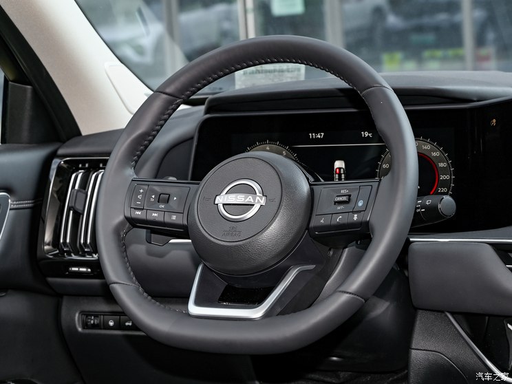 东风日产 探陆 2024款 四驱基本型 6座 东风日产 探陆 2024款 四驱基本型 6座