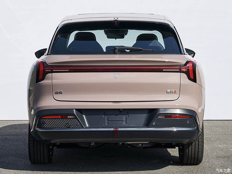 合众汽车 哪吒L 2024款 基本型 合众汽车 哪吒L 2024款 基本型