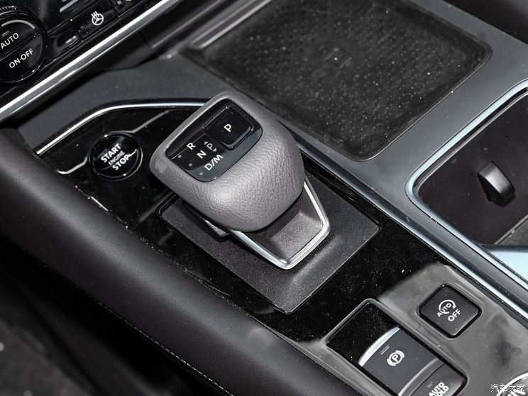 东风日产 探陆 2024款 四驱基本型 6座 东风日产 探陆 2024款 四驱基本型 6座