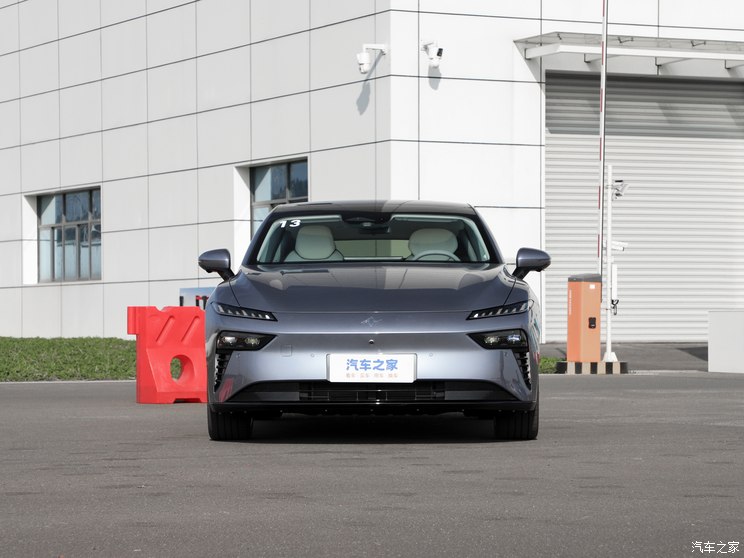 东风乘用车 eπ 007 2024款 620Pro版 东风乘用车 eπ 007 2024款 620Pro版