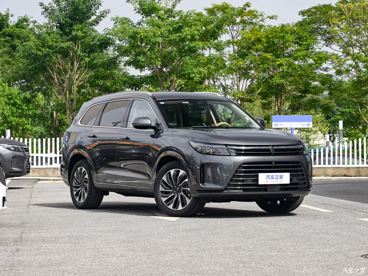 赛力斯汽车 问界M7 2024款 1.5T 后驱Plus版 6座 赛力斯汽车 问界M7 2024款 1.5T 后驱Plus版 6座