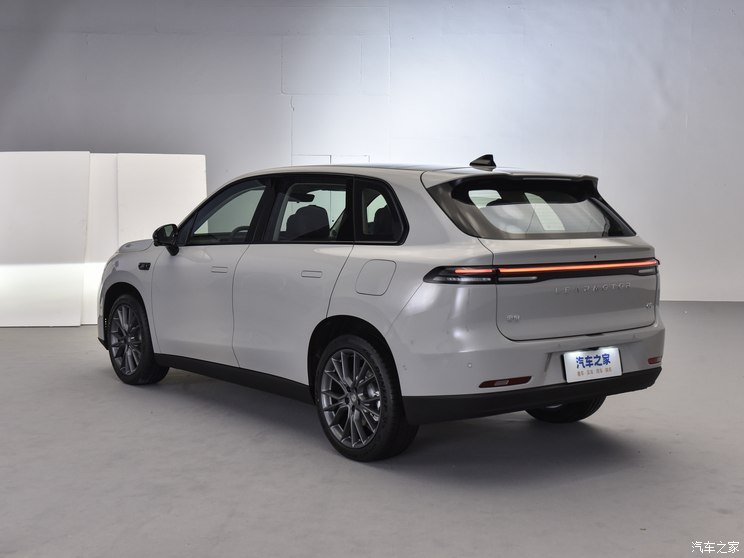 零跑汽车 零跑C10 2024款 增程 基本型 零跑汽车 零跑C10 2024款 增程 基本型