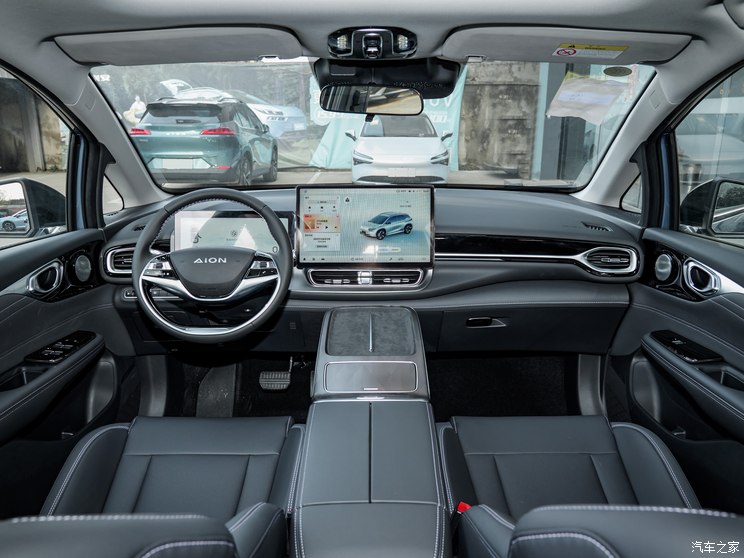 埃安 AION V 2024款 Plus 60 星耀版 磷酸铁锂 埃安 AION V 2024款 Plus 60 星耀版 磷酸铁锂