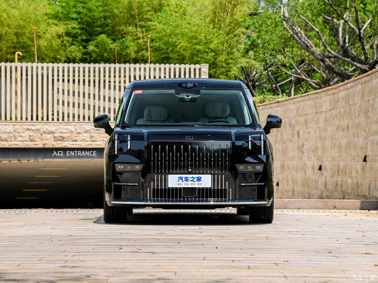 极氪 极氪009 2024款 光辉版 极氪 极氪009 2024款 光辉版