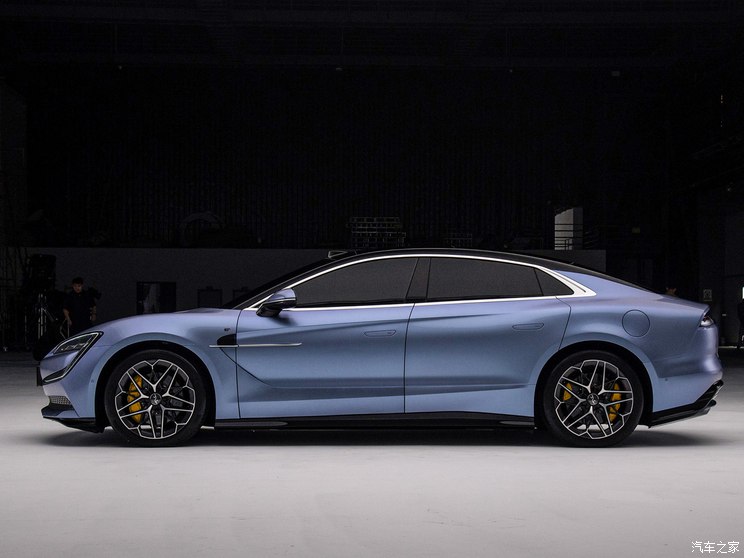 仰望 仰望U7 2024款 高配版 仰望 仰望U7 2024款 高配版