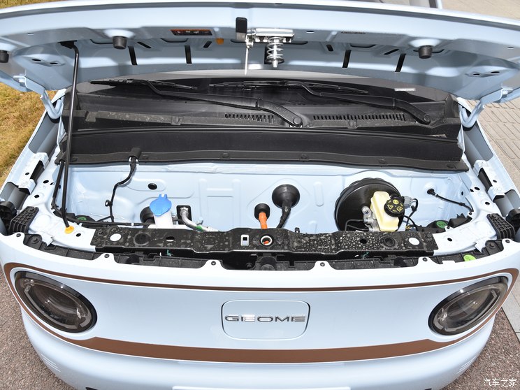 吉利汽车 熊猫 2023款 熊猫mini 200km 耐力熊 吉利汽车 熊猫 2023款 熊猫mini 200km 耐力熊