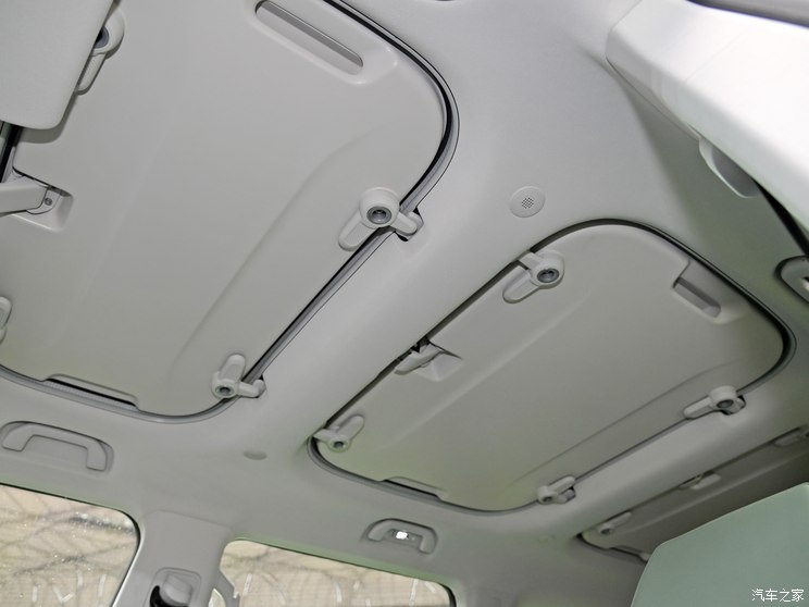 北京越野 北京BJ40 2024款 2.0T 刀锋英雄版 攀登者 北京越野 北京BJ40 2024款 2.0T 刀锋英雄版 攀登者