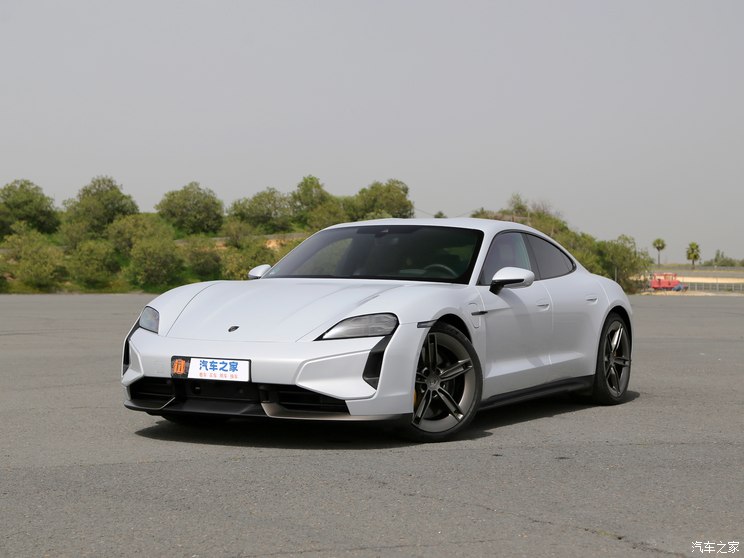 保时捷 Taycan 2024款 Taycan Turbo S 保时捷 Taycan 2024款 Taycan Turbo S