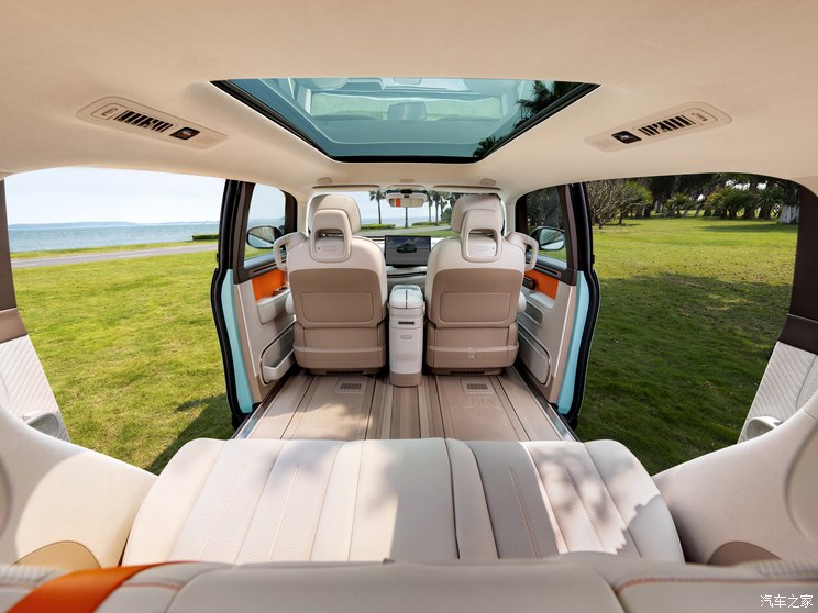 极氪 极氪MIX 2024款 三元锂 高配版 极氪 极氪MIX 2024款 三元锂 高配版