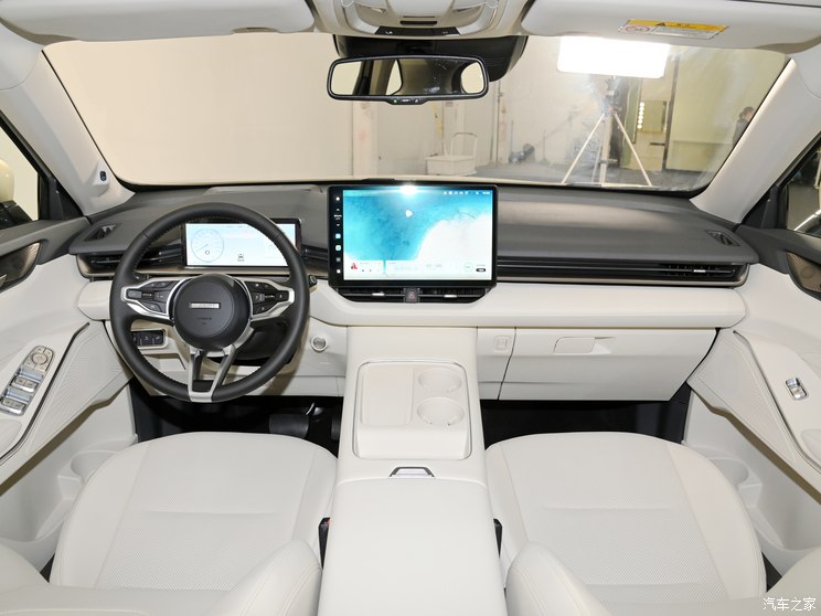 长城汽车 哈弗H6 2024款 1.5T 两驱基本型 长城汽车 哈弗H6 2024款 1.5T 两驱基本型